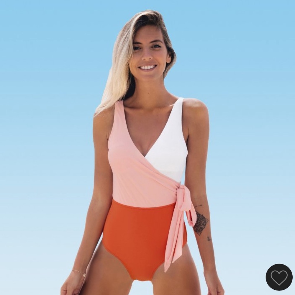 🧡🤍 Cupshe - NWT - One Piece Swimsuit Wrap Color Block Tie Side - Size: XL